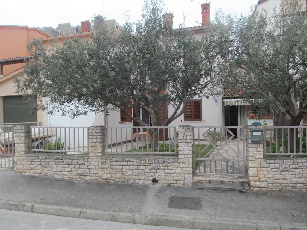 Apartments Obelix Pula Chambre photo